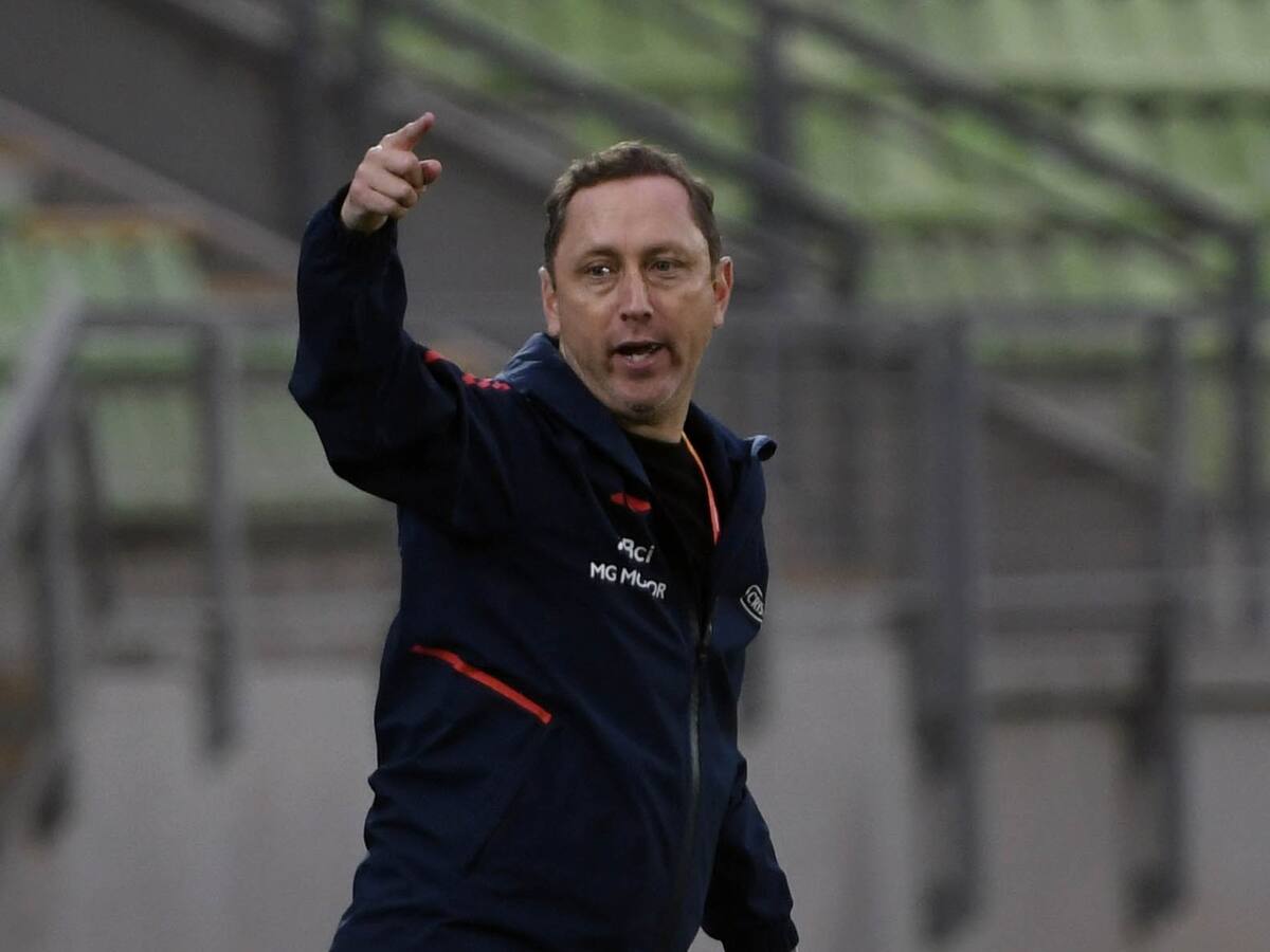 “Nos genera muchísima preocupación”: ANJUFF cuestiona el posible interinato de Luis Mena en La Roja masculina