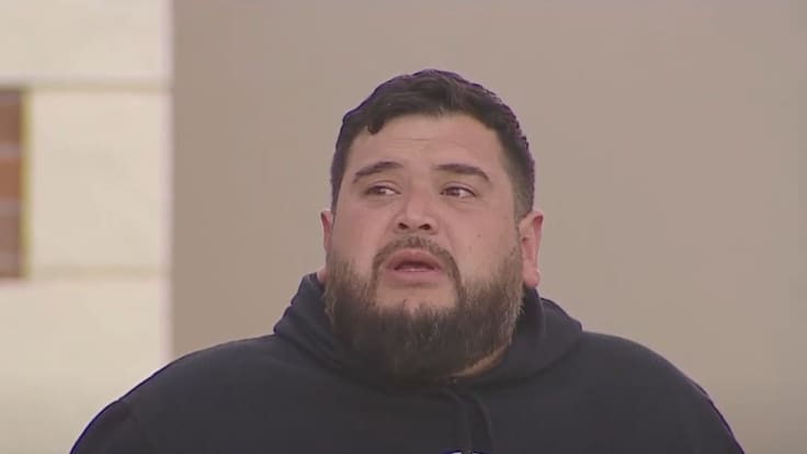 Otakin y su difícil niñez por adicciones de su madre: “Todo el día conversaba con esa persona acostada en la cama”