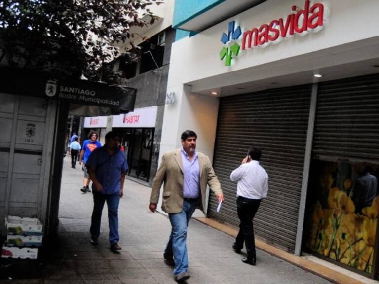 Queda en manos de la Superintendencia de Salud: Isapres notifican alzas en planes tras fallo de la Corte Suprema