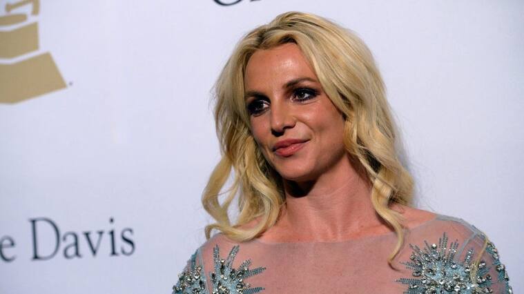 BEVERLY HILLS, CA - FEBRUARY 11: Singer Britney Spears walks the red carpet at the 2017 Pre-GRAMMY Gala And Salute to Industry Icons Honoring Debra Lee at The Beverly Hilton Hotel on February 11, 2017 in Beverly Hills, California. (Photo by Scott Dudelson/Getty Images)