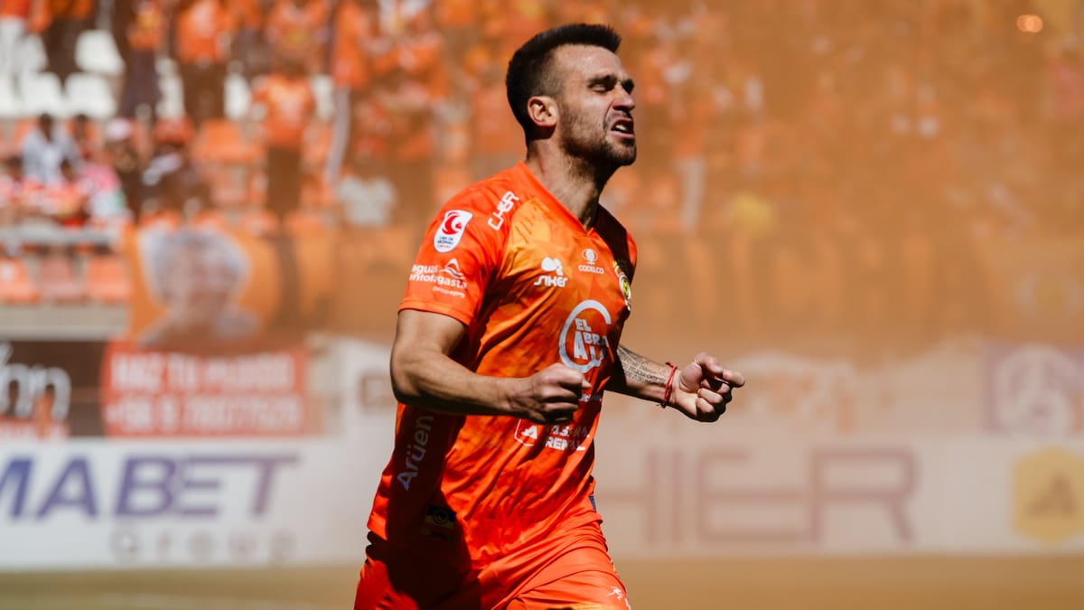 Cobreloa no se rinde en la Primera B: goleada a Recoleta para seguir soñando con el ascenso directo