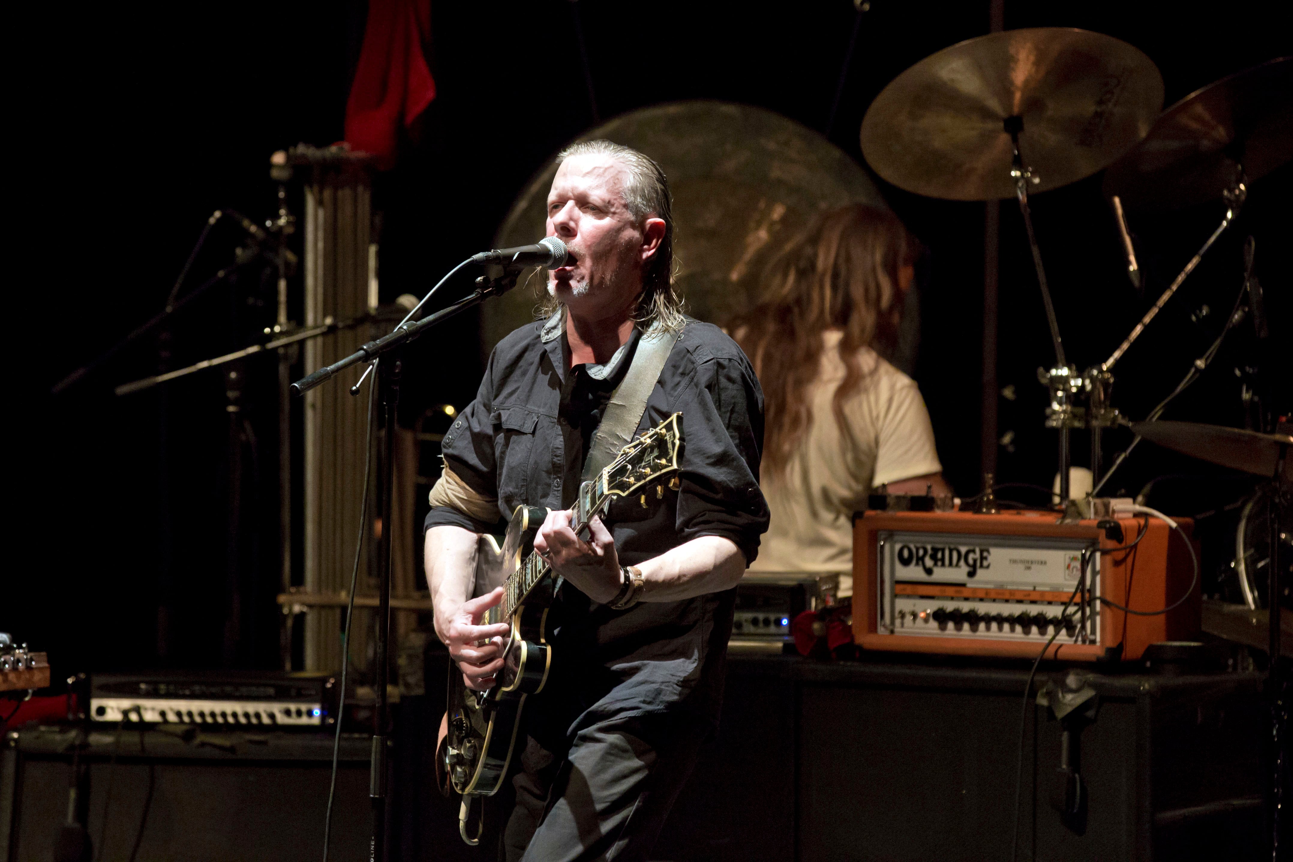 Swans presentándose en Berlin, 2015, Getty Images.