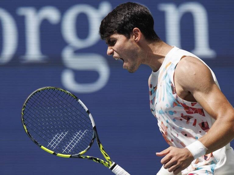 Carlos Alcaraz impuso su jerarquía sobre el italiano Arnaldi y se instaló en los cuartos de final del US Open 2023