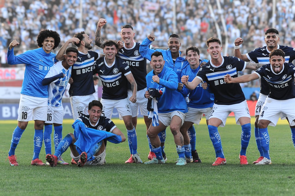 Arturo Vidal no fue al estadio y Mathias Riquelme amigo de nadie: el ‘Lado B’ del triunfo de la UC sobre Colo Colo