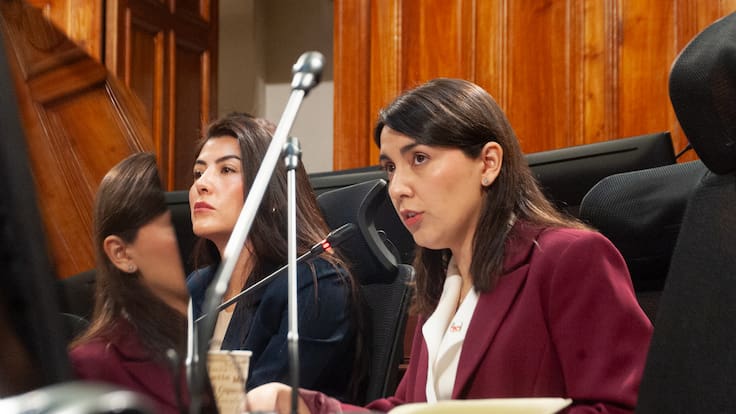 Funcionarios del Ministerio de la Mujer destapan presunta crisis interna “desbordada” y denuncian irregularidades en la cartera