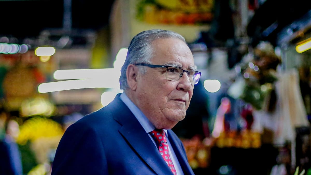 Ministro de Agricultura por nuevo arancel de EE.UU. a Chile: “La chiva que inventaron casi parece un chiste”