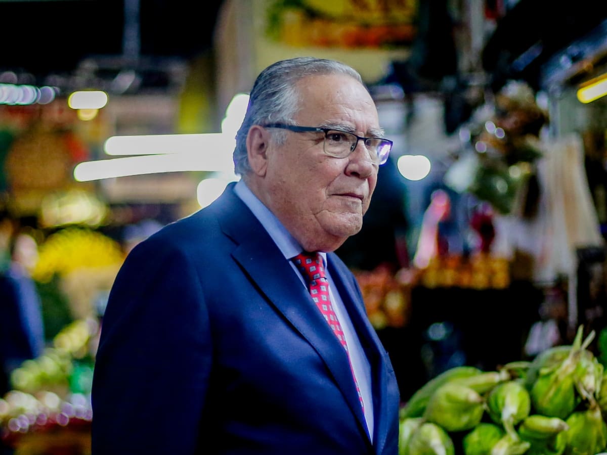 Ministro de Agricultura por nuevo arancel de EE.UU. a Chile: “La chiva que inventaron casi parece un chiste”