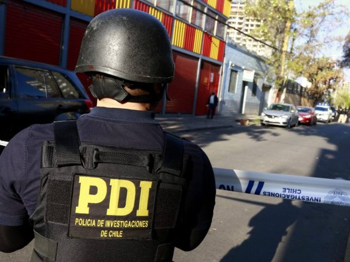 En prisión preventiva quedó sujeto que mantenía una granada funcional de origen soviético al interior de su domicilio en La Cisterna