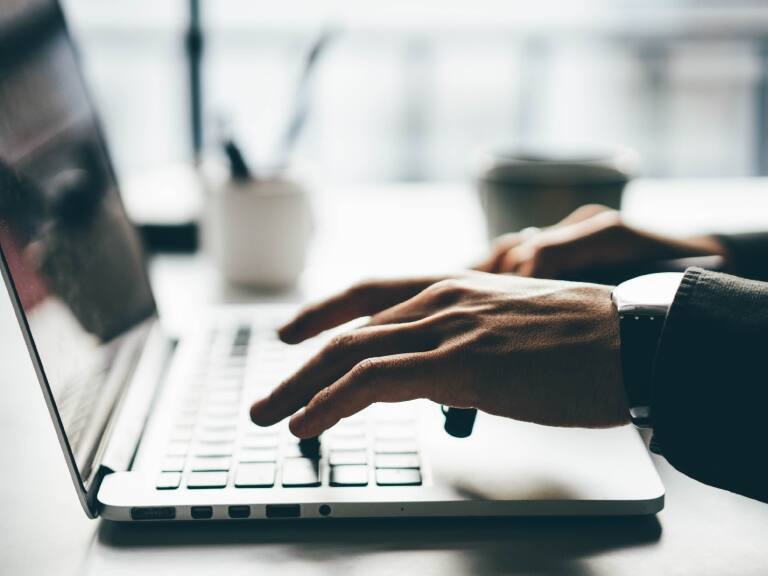 Alertan por correo electrónico que intenta estafar con cobros por multas de tránsito