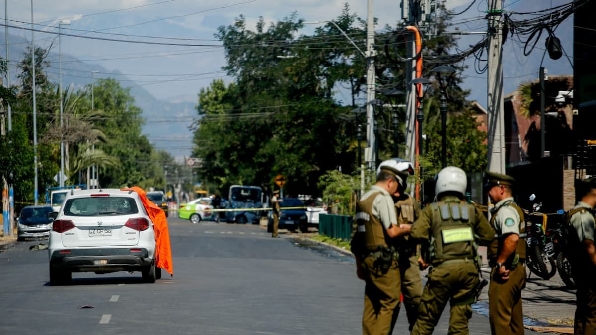 Fiscalía reporta caída de 28% en robo violento de vehículos en 2025: estas comunas lideran casos en Chile
