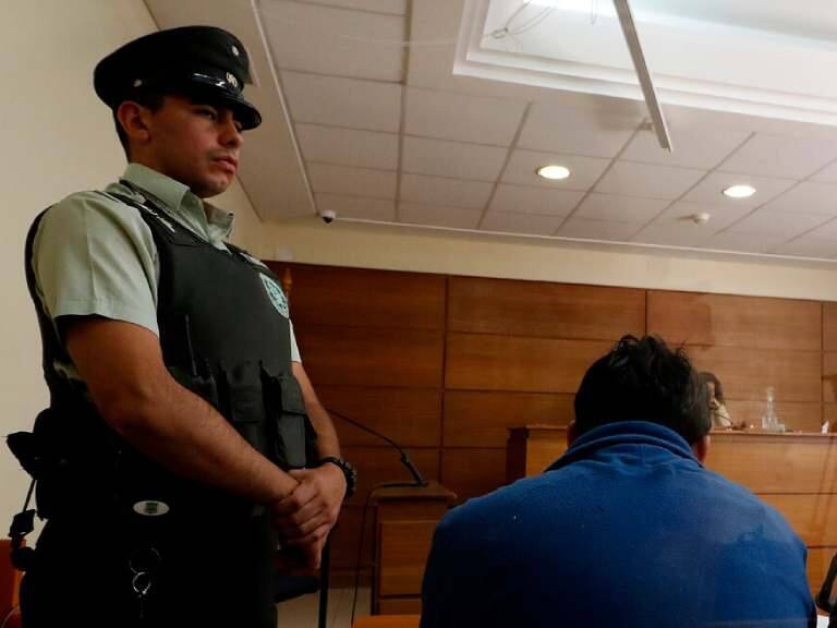 En libertad queda suboficial (r) de la Armada acusado de violar a su suegra con demencia senil