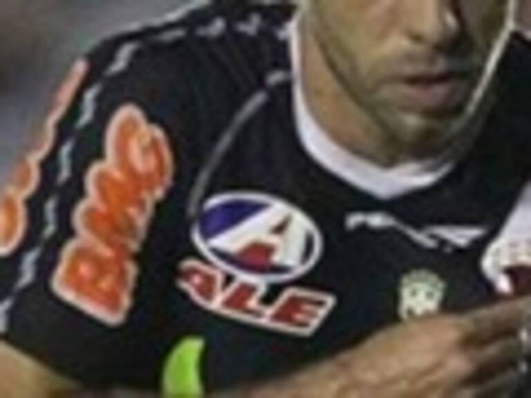 Juninho Pernambucano fue autorizado para jugar ante la U