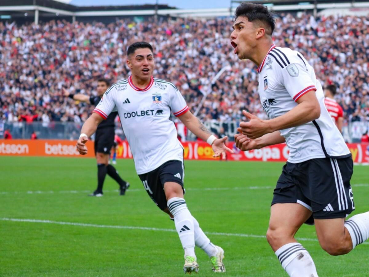 Damián Pizarro y Jordhy Thompson ya habían sido advertidos en Blanco y Negro por jugar partidos de fútbol amateur