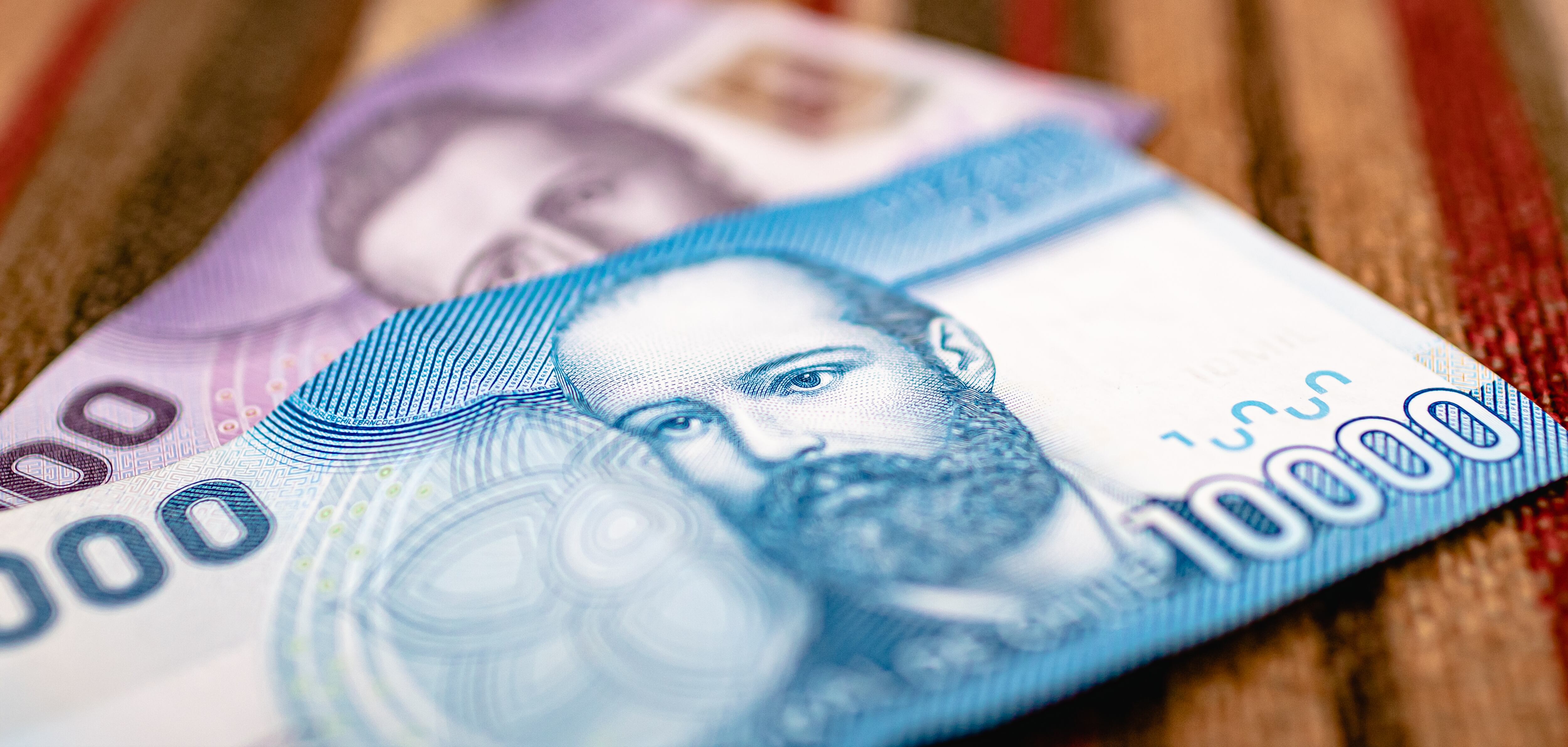 Billetes chilenos | Agencia Uno