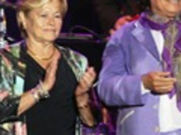 Juan Gabriel cerró con éxito Festival de Iquique tras fallida apuesta en el humor