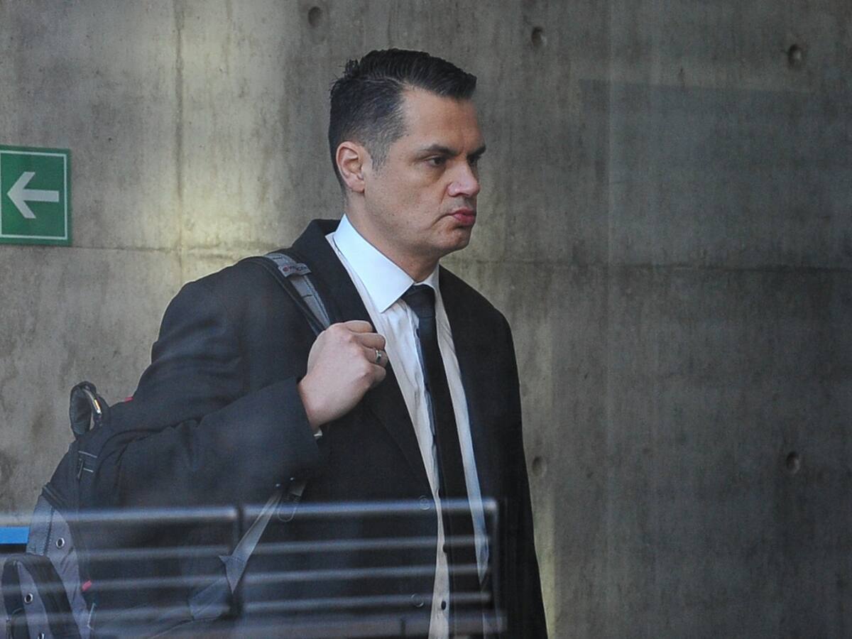 Notifican a carabinero (r) Claudio Crespo que será formalizado en nueva causa por apremios ilegítimos durante el estallido social