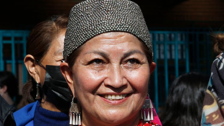 Elisa Loncon es premiada en Bruselas por su lucha por la diversidad cultural: “Los pueblos originarios no pedimos separación, sino reconocimiento”