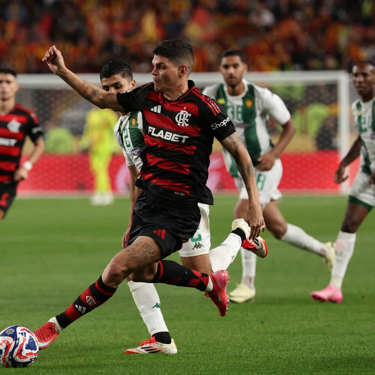 Flamengo se muestra sólido y comienza el Mundial de Clubes con una clara victoria