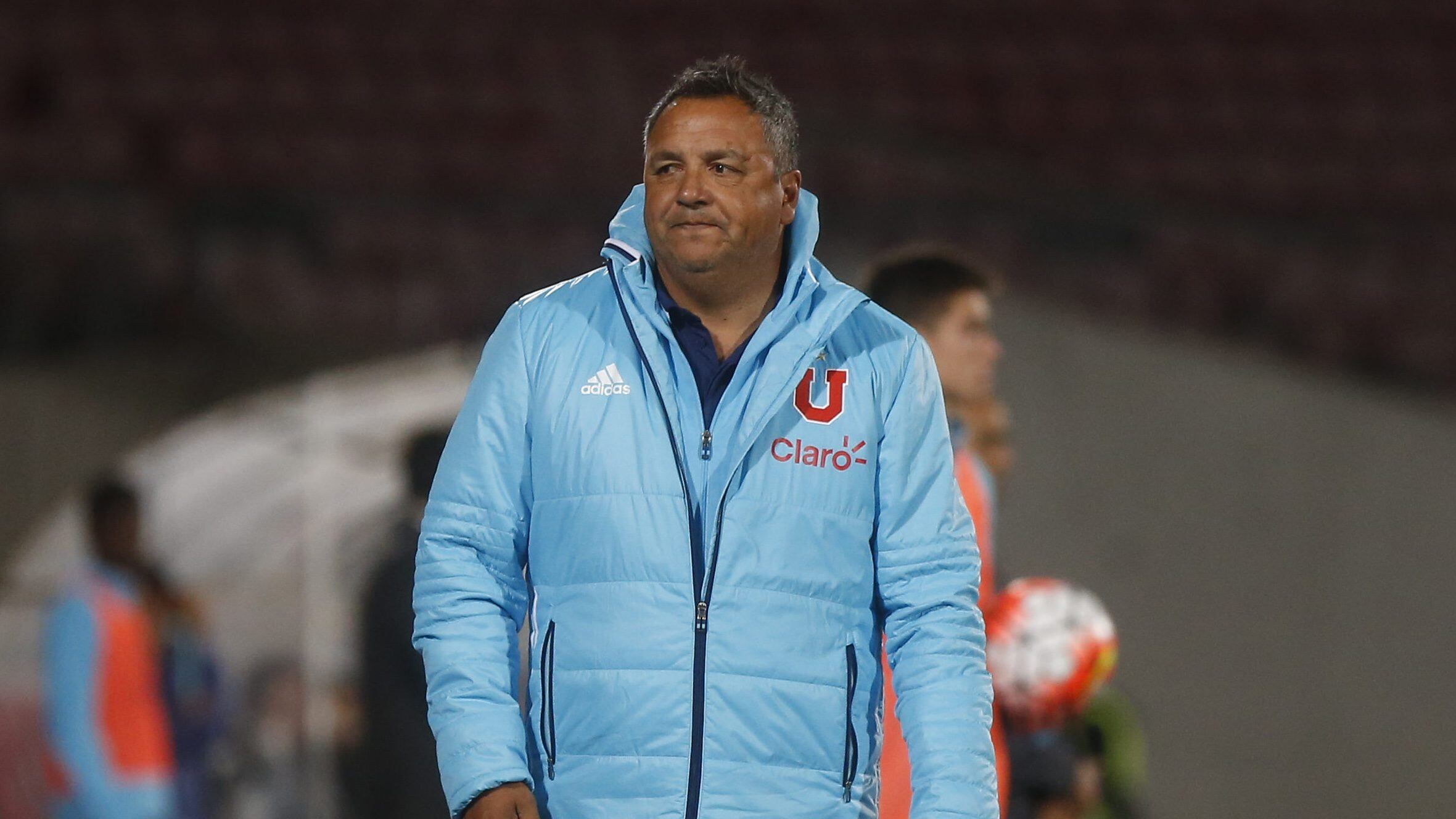 24 de Octubre del 2016/SANTIAGO El Director Tecnico de Universidad de Chile, Victor Hugo Castaeda durante el partido valido por cuartos de final de la Copa Chile MTS 2016 entre Universidad de Chile vs Universidad Catolica, jugado en el Estadio Nacional.
FOTO: PABLO VERA LISPERGUER/AGENCIAUNO