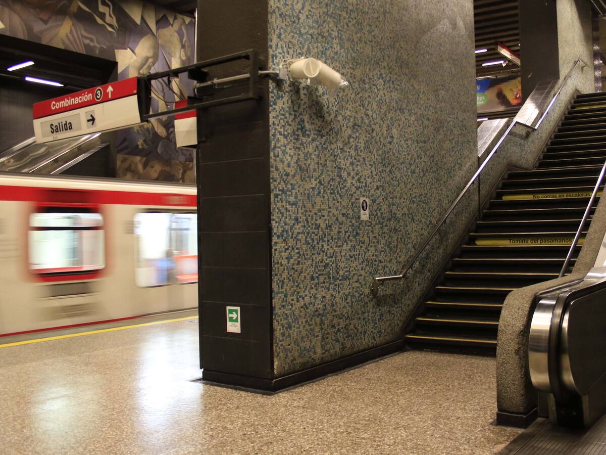 Confirmaron primer contagiado con coronavirus entre los trabajadores de Metro: es del área administrativa
