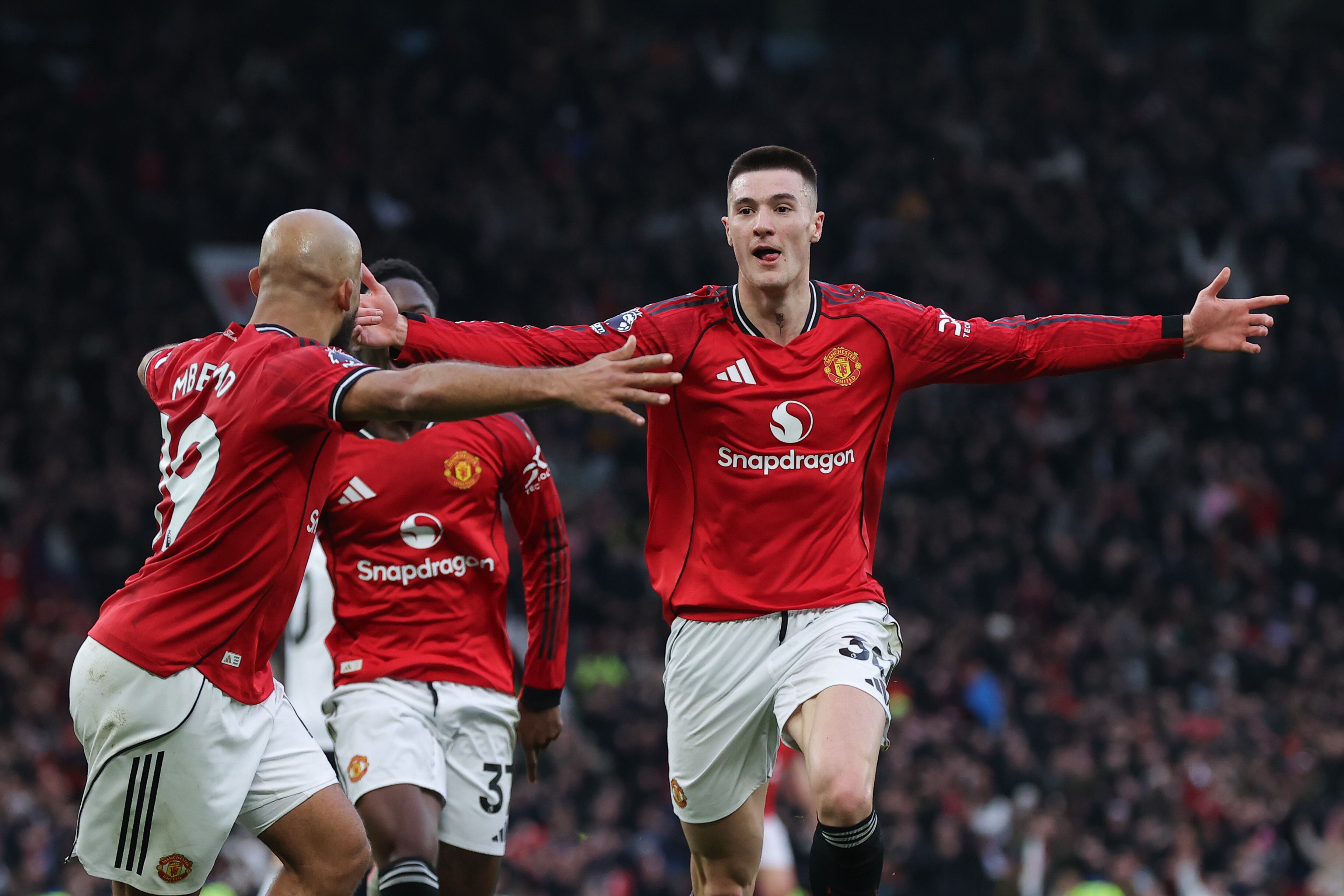 Manchester United se impuso con lo justo al Fulham