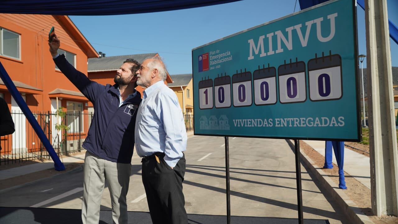 “Es un honor trabajar con este luchador”: el espaldarazo del Presidente Boric a ministro Montes