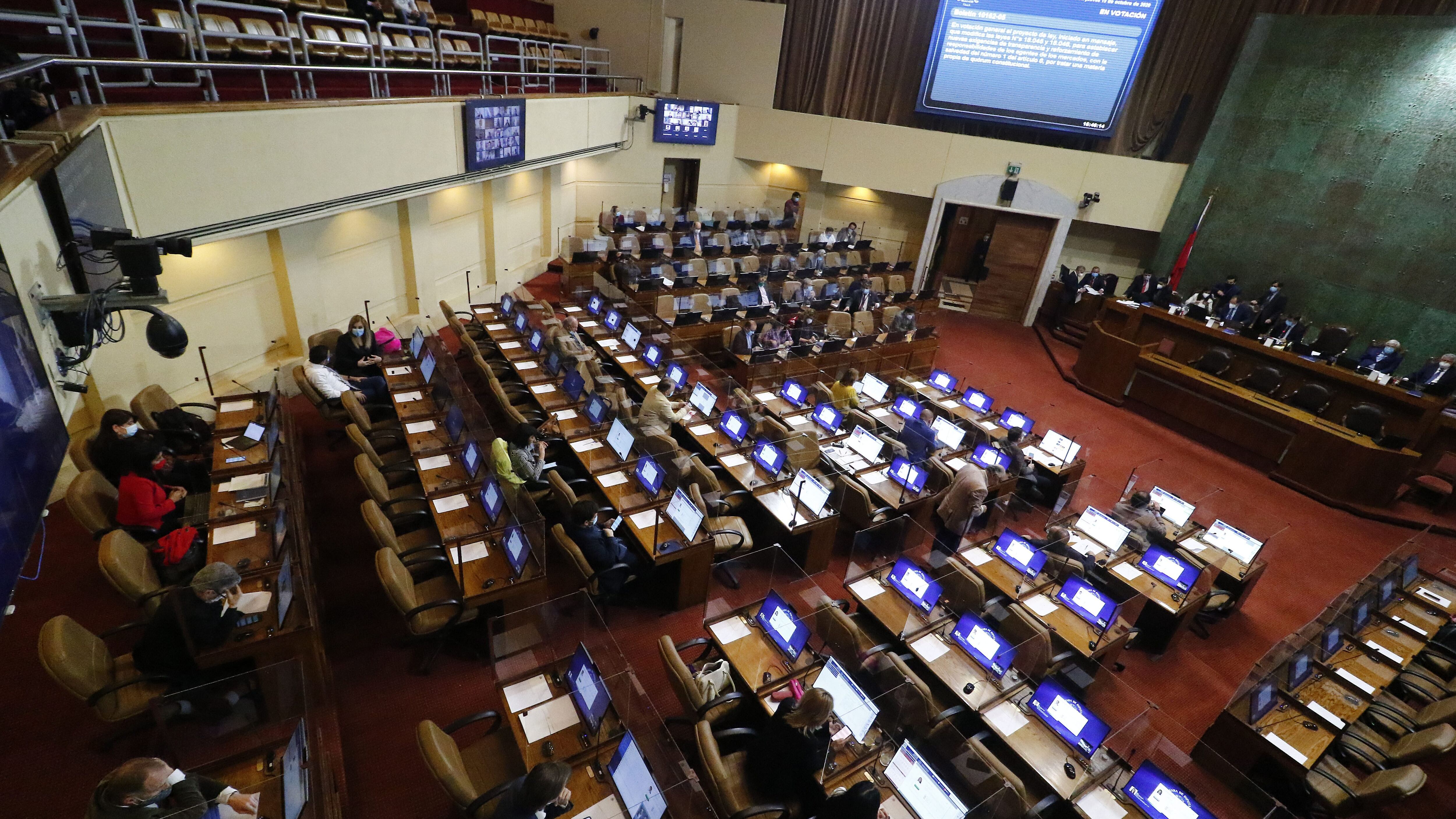 Diputados ingresaron proyecto para permitir última reelección