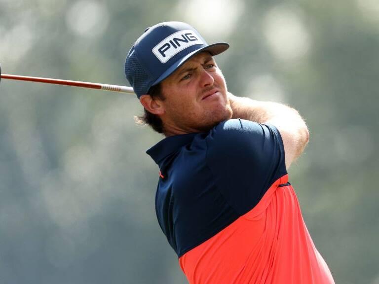 HOUSTON, TEXAS - NOVEMBER 11: Mito Pereira of Chile plays his shot from the tenth tee during the first round of the Houston Open at Memorial Park Golf Course on November 11, 2021 in Houston, Texas. (Photo by Andy Lyons/Getty Images)