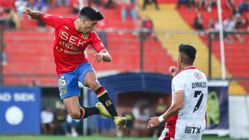 Simón Ramírez estaría a un paso de dejar Unión Española y partir a un grande de Sudamérica