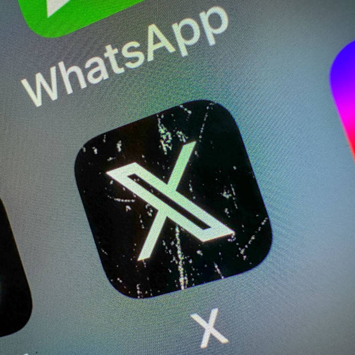 ¡No carga nada! Reportan caída a nivel mundial de la aplicación X (ex Twitter)