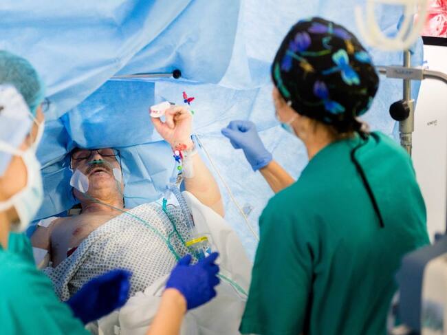 Paciente es intervenido neurológicamente en Cremona