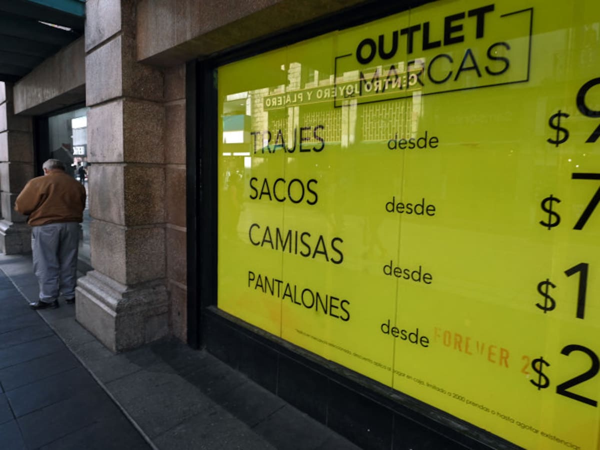 El banco central de México subió 0,25% la tasa de interés para controlar la inflación