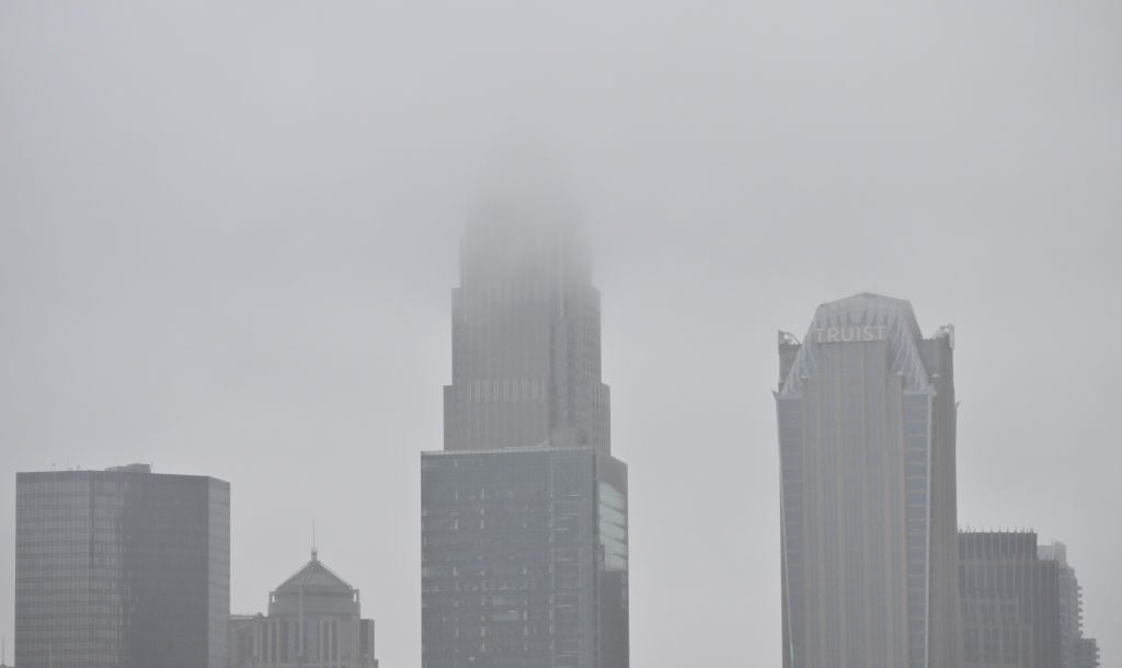 Una tormenta de nieve y hielo afecta a ciudades como Charlotte