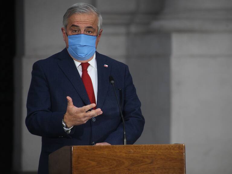 13 DE JUNIO DE 2020/SANTIAGO
El exministro de Salud, Jaime Mañalich, realiza punto de prensa, tras el cambio de ministro, en el Patio de los Cañones, en el Palacio de La Moneda, Santiago.
FOTO: AILEN DIAZ/AGENCIAUNO