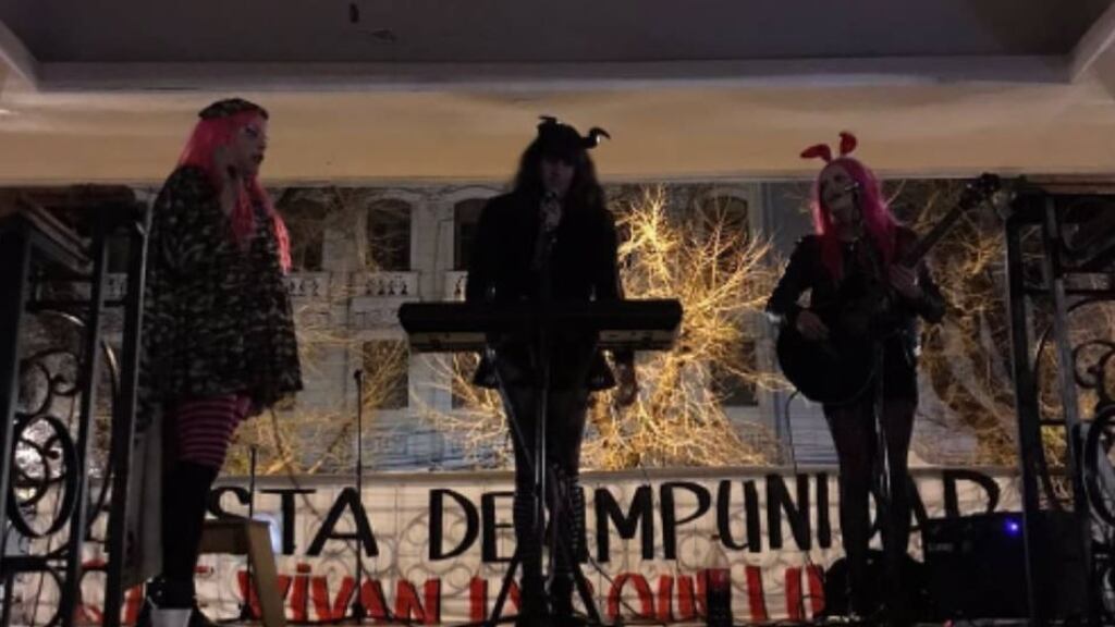 Productor del evento Aprueba Transformar: "Ignoraba el detalle de la puesta en escena de Las Indetectables"