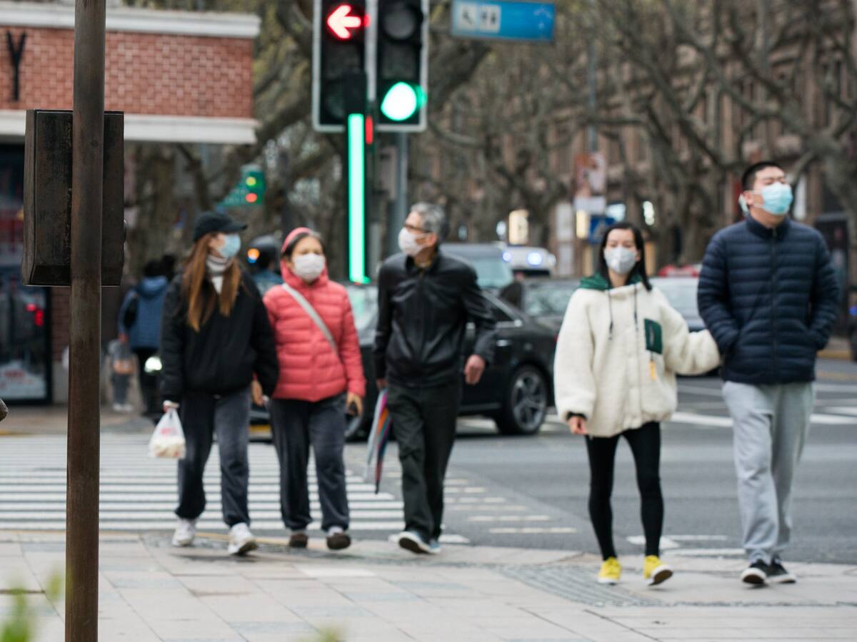 China registró una disminución de nuevas infecciones por coronavirus por cuarto día consecutivo