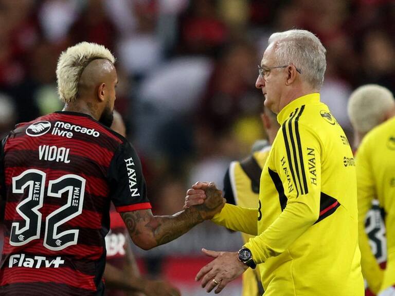 Revelan la tremenda arenga que dio el DT del Flamengo inspirada en Arturo Vidal