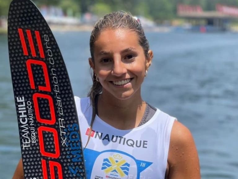 Trinidad Espinal gana el oro en el slalom del US Masters Junior de esquí náutico
