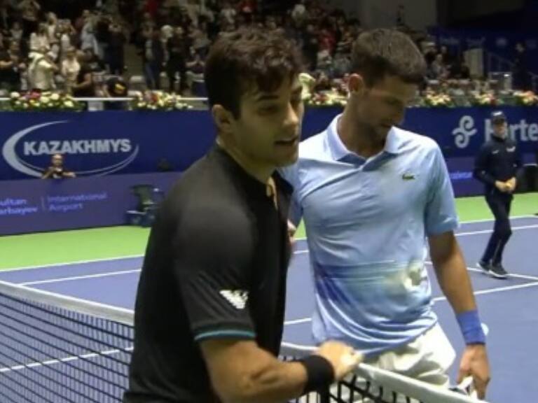 Novak Djokovic arrasa en una hora con Cristian Garin para eliminarlo del ATP 500 de Astana