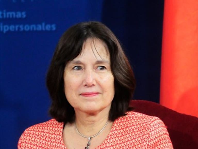 Ministra Carmen Castillo renunció al bono de incentivo al retiro al cual postuló