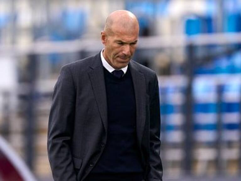 Real Madrid confirmó la renuncia de Zinedine Zidane como entrenador