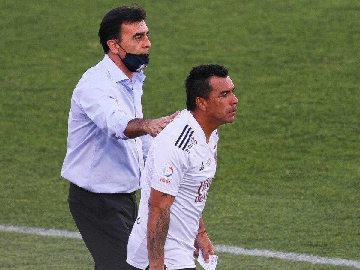 Esteban Paredes reveló crudos detalles de la salvación de Colo Colo el 2021: «Me empezaron a dar crisis de pánico»