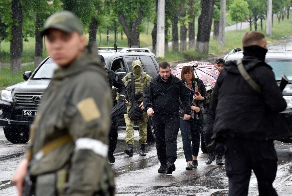 El líder separatista de la República de Donetsk Denis Pushilin en Mariúpol