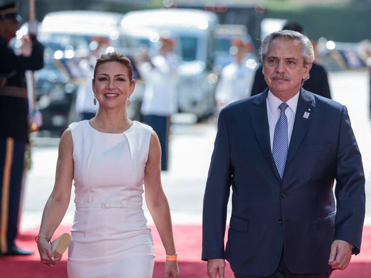 Revelan chats y fotos de la denuncia de Fabiola Yáñez contra Alberto Fernández por violencia de género