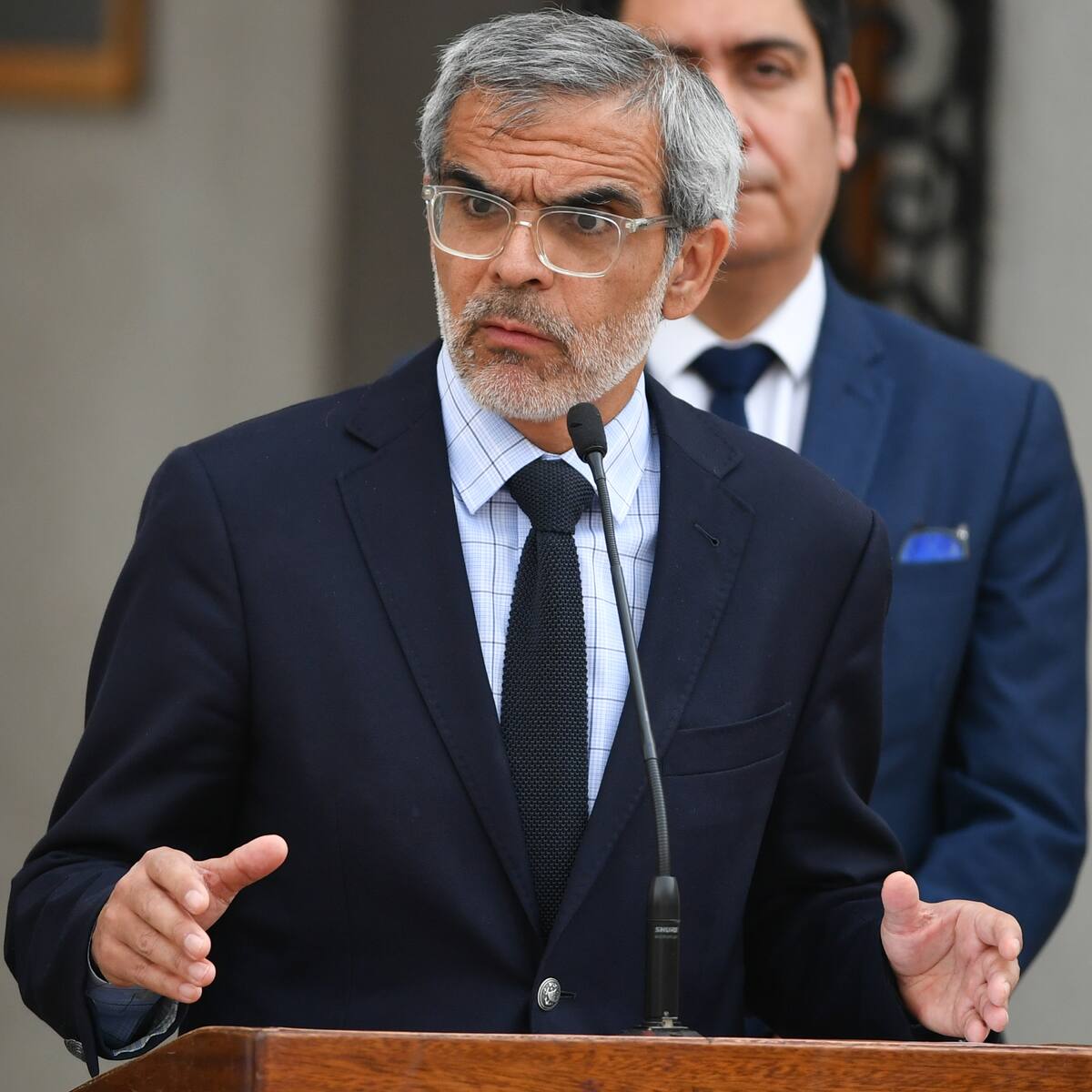 “Allá ellos”: Cordero responde a figuras del PC por tratar a Boric de “cobarde” y “servil” en tema de Cuba y Venezuela