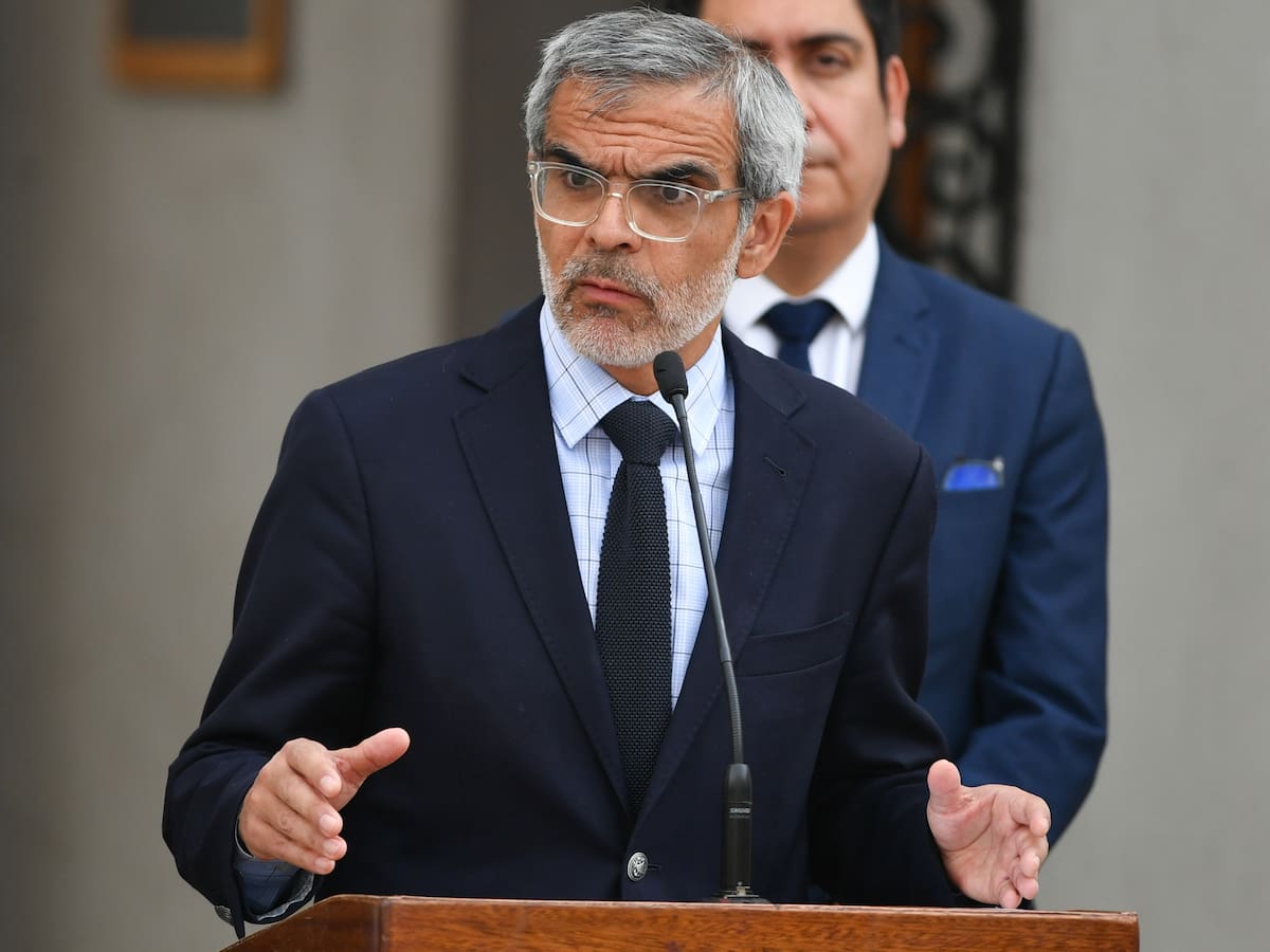 Ministro Cordero revela nuevos antecedentes sobre amenazas de muerte contra alcaldesa de Lo Espejo