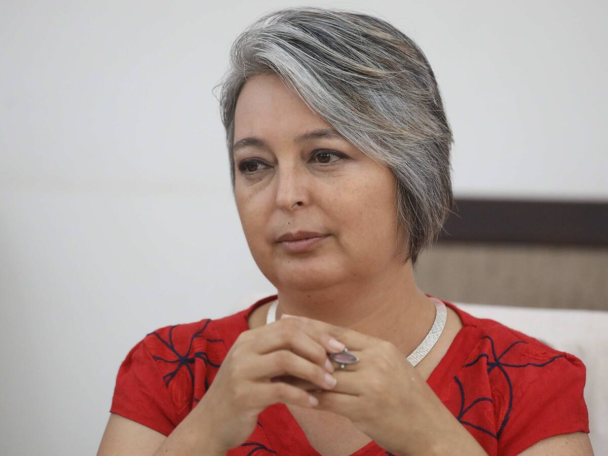 Jeannette Jara llama al Frente Amplio a la “unidad para construir un Chile mejor” y advierte avance de la “derecha ultraconservadora”