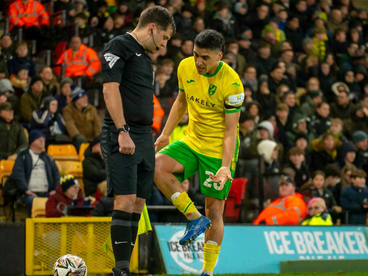 Marcelino Núñez vuelve a lesionarse en Norwich y su entrenador cree que ya se trata de una “maldición”