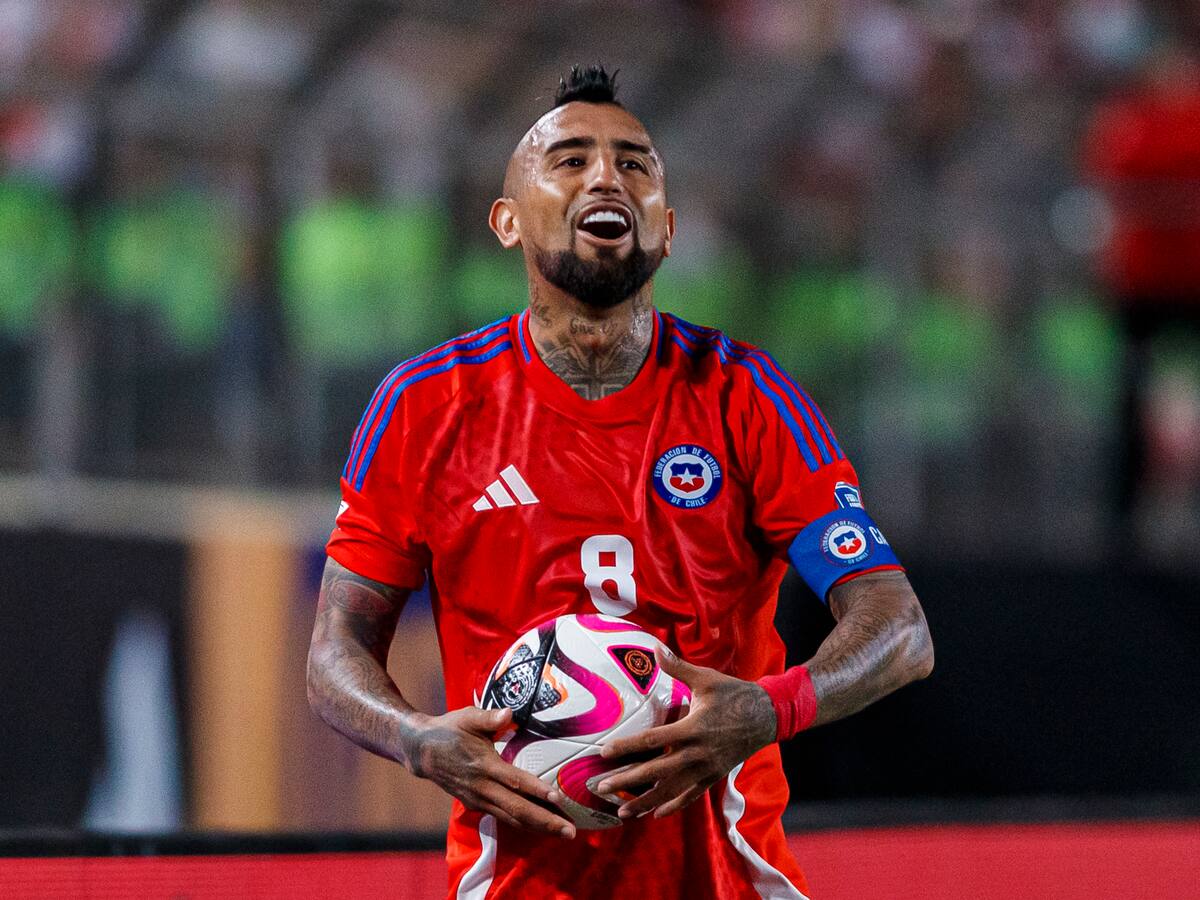 “Para Chile, Vidal es como Messi en Argentina. No convocarlo me trajo una serie de problemas”