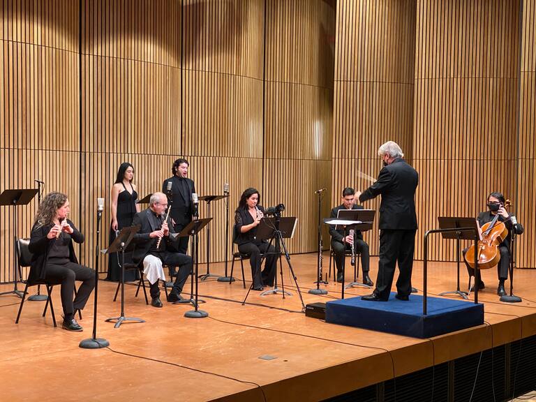 Francisco Rettig y músicos UC